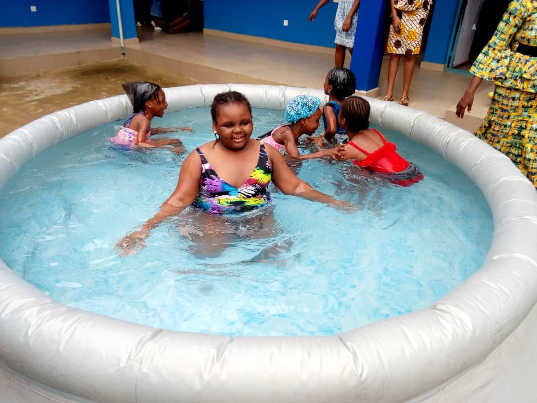 Cvs sales inflatable pool